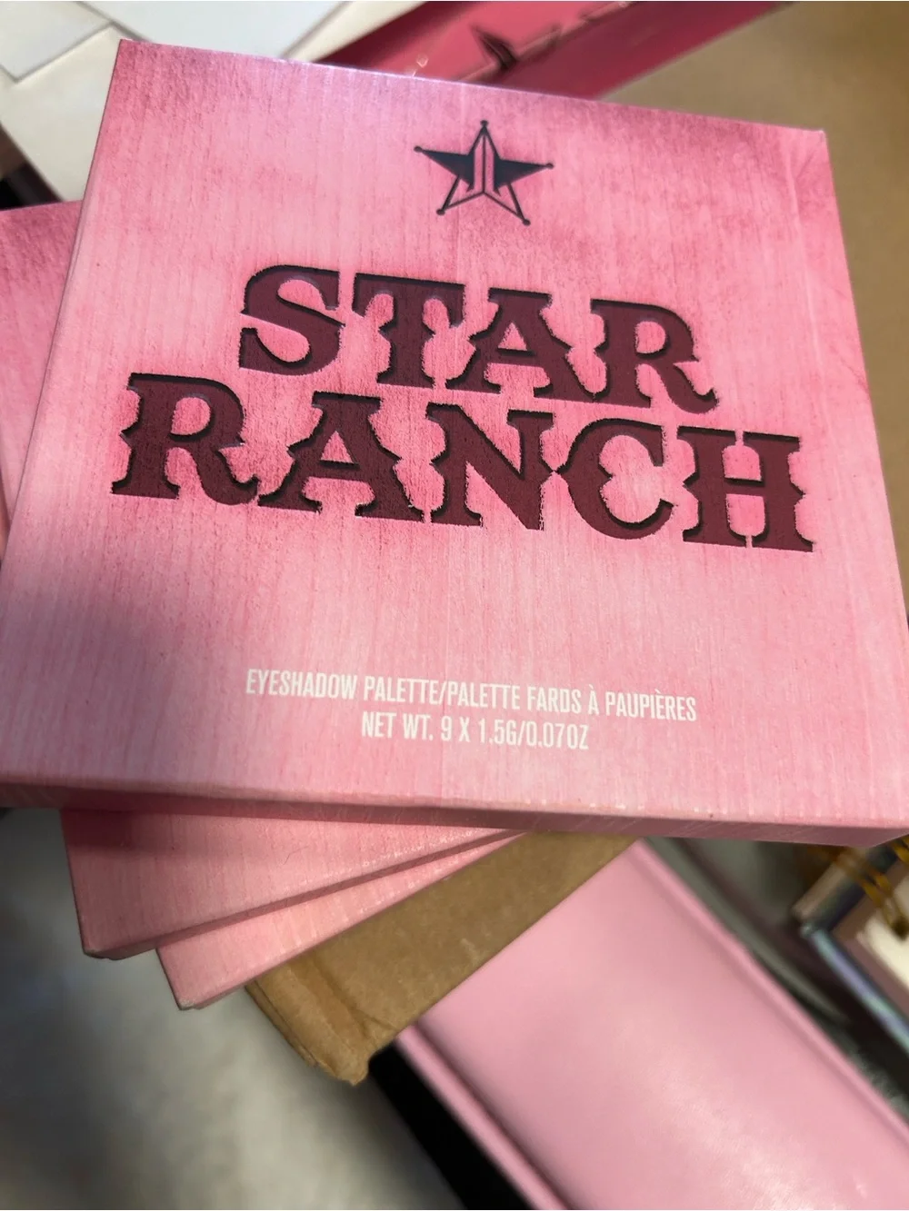 Jeffree Star Star Ranch Pink Eyeshadow Palette - Vibrant Pink Shades